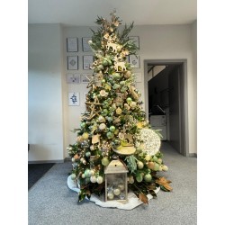 67 ALLESTIMENTO  NATALIZIO